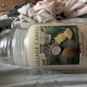 VILLAGE CANDLE COCONUT PINEAPPLE Limited Edition